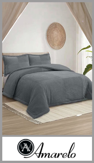 Edredon AMARELO doble 2½  Plazas. Tela Flannel liso 100% poliester. Flannel de un lado y corderito del otro. Medidas: 220 x 240 mts. Bolsa de pvc con alambre y cierre. Pack por unidad, unico diseño como la foto