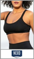 Top deportivo NEXO liso básico en algodón con lycra, breteles anchos, en color negro. Talles especiales 5, 6 y 7. Pack por unidad en bolsa individual.