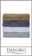 Set de toalla y toallon DANUBIO en calidad de 600 gramos por metro cuadrado. Composición 100% algodon. Medidas: Toalla 50cm X 80cm y toallón 80cm X 150cm 
Colores: Blanco, Gris, Verde seco,Beige . Pack por unidad en bolsa de pvc.