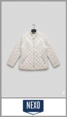Campera NEXO para mujer, matelasseada, con dos bolsillos en el frente, en color gris claro y talles 40 al 52. Pack por unidad.