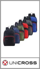 Mochila UNICROSS en 100% lona combinada surtida de motivos de Varon, con un bolsillo de carga superior y otro para carga frontal. Porta botellas lateral. Tamaño 30 cm x 42 cm x 13 cm. Pack por unidad, combinaciones surtidos.