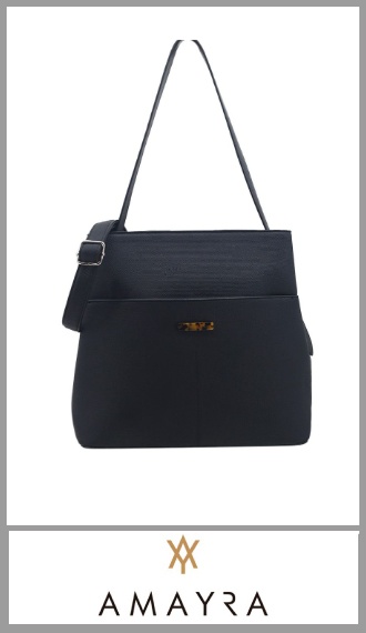 Cartera Negra AMAYRA de PU y POLIESTER de gran calidad. contiene dos asa de agarre y correa regulable y desmontable de PU y totalmente forrada en su interior y un bolsillo interno plano, tiene 4 bolsillos con cierre plano dos a los costados y dos alrededor. 
Pack por unidad 
Medida  28.00 cm x 39.00 cm x 12.00 cm