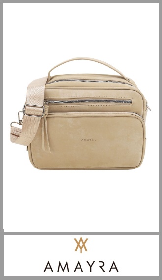 Cartera morral camel AMAYRA de tela simil gamuza de gran calidad,completamente forrada en su interior.  
Contiene una tira regulable y desmotable un bolsillo frontal con cierre, un bolsillo plano del lado de atras y un bolsillo princial con un bolsillo interno con cierre.
Pack por unidad 
Medida 20cm x 25cm x 10cm