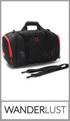 Bolso deportivo Active WANDERLUST de 20 pulgadas en nylon liso, amplio compartimiento con un cierre principal, dos bolsillos laterales. Confeccionado en tela de nylon muy resistente. Correa desmontable con hombrera regulable, manijas acolchinadas, topes de plastico en la base y tiracierre personalizado.Excelentes detalles y terminaciones según imagen.
Medidas: 50cm x 28cm x 23cm. Pack por unidad.