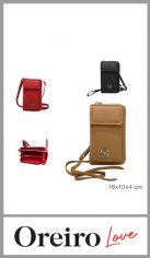 Porta celular Oreiro para mujer, confeccionada en Pu de gran calidad.
Doble Compartimiento uno tipo billetera con cierre y otro con boton imantado. Con correa regulable y extraible de hasta 119cm . Excelentes detalles y terminaciones según imagen.
Pack por unidad.
Colores surtidos 
Medida 18cm x 10cm x 2cm
