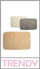 Alfombra de baño TRENDY,  Confeccionada en 100% Poliéster, antideslizante, 
Medidas 39cm x 57cm x  2cm. 
Pack por unidad 
Colores surtidos igual a la imagen